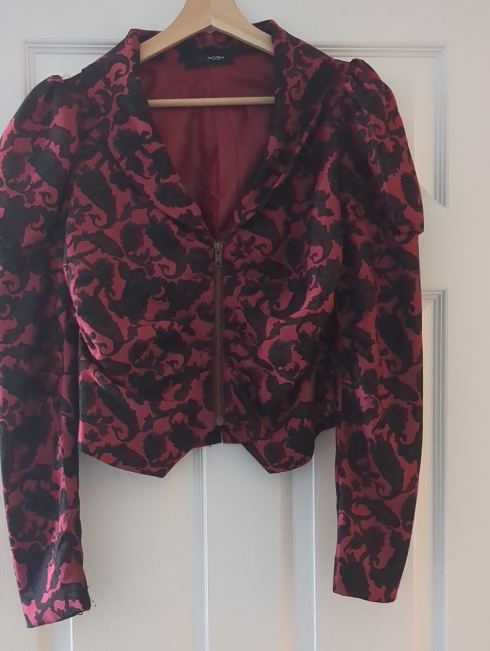 Noir Red and Black Cropped Jacquard Zipper Front Blazer